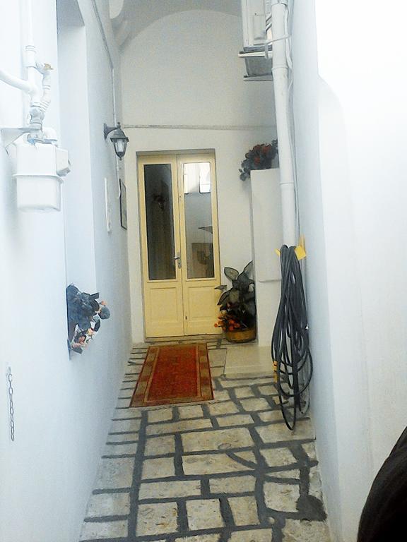 B&B Palazzo Antonelli Монополи Экстерьер фото